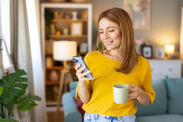 La función puede facilitar el envío de documentos para tareas, trabajos o trámites./istock