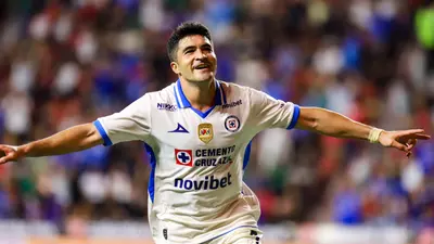 Nico Ibáñez y su reciente maldición: Cada vez que anota, pierde Cruz Azul