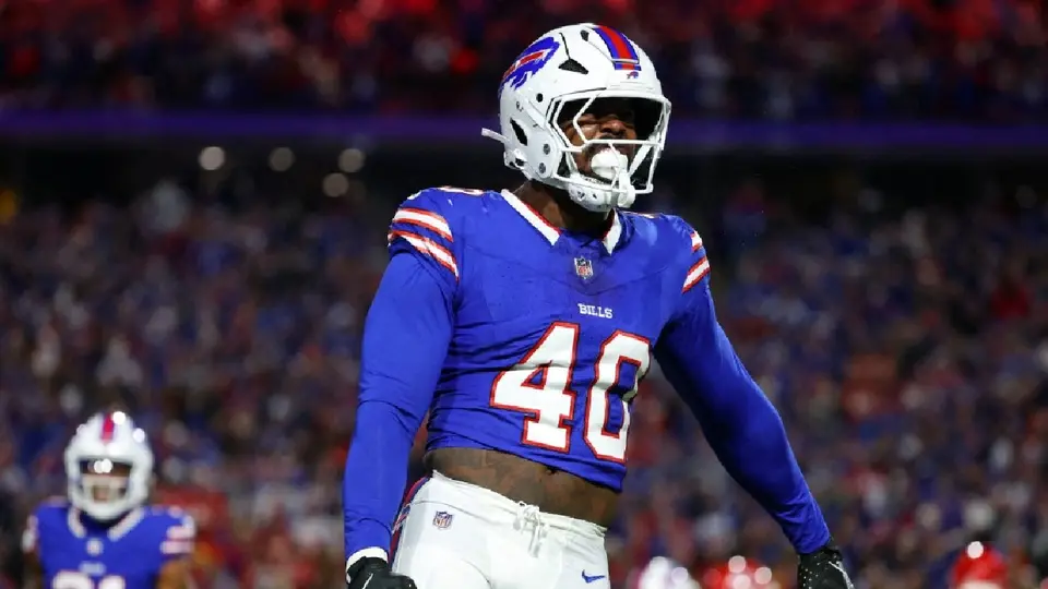 Von Miller, jugador defensivo, con los Buffalo Bills | AFP