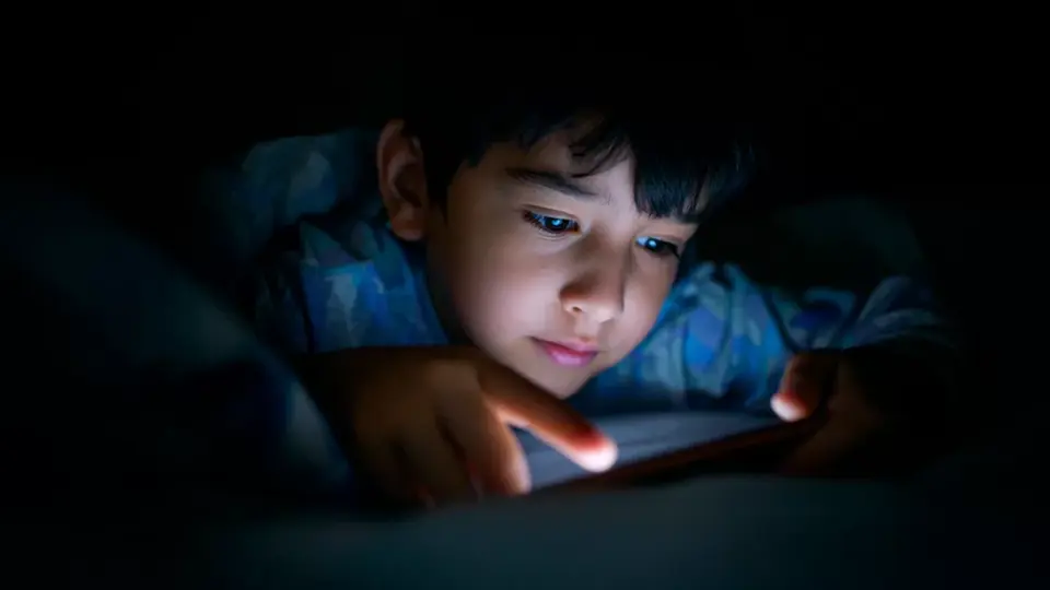 Las escuelas de Tamaulipas contemplarán excepciones para utilizar celulares durante emergencias o actividades pedagógicas / Especial