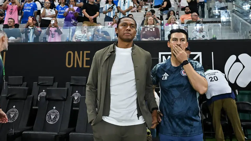 Joel Huiqui, entrenador de Cruz Azul en la Campeones Cup | IMAGO7