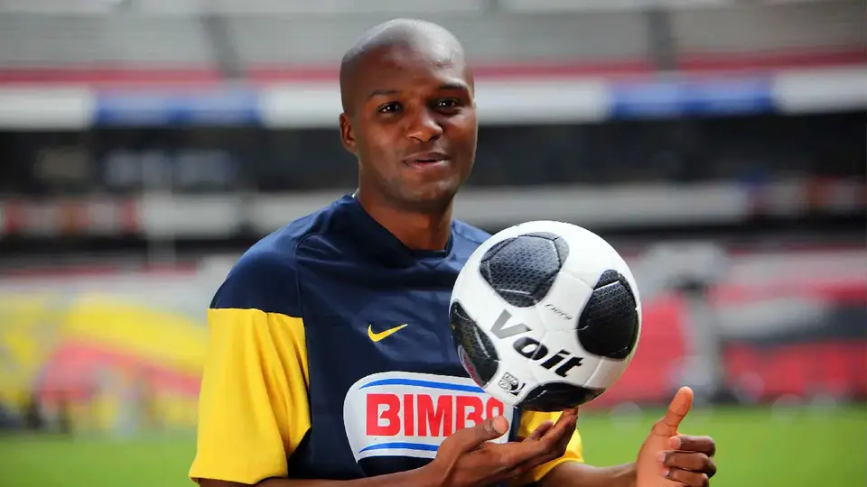 Aquivaldo Mosquera, en su presentación con América, en el Apertura 2006