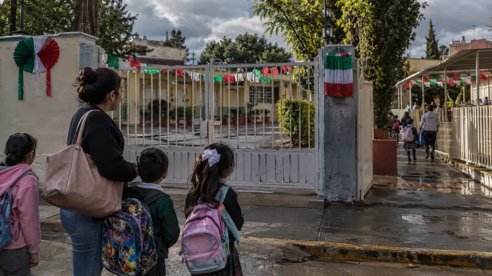 ¿Hay clases este viernes 18 de septiembre? Así queda el calendario SEP tras el 16 de septiembre