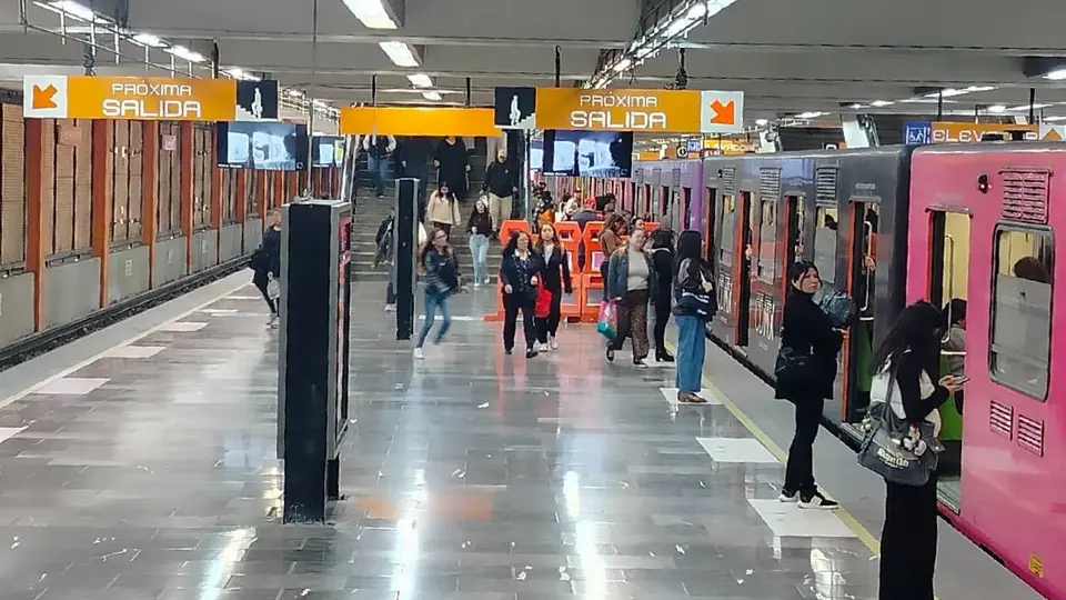 ¿Qué pasó en la Línea 7 del Metro CDMX? Caos por rescate de una persona en las vías
