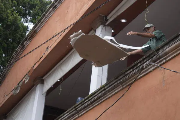 El 19 de septiembre permanece en la memoria colectiva de México por los terremotos de 1985, 2017 y 2022./ AP