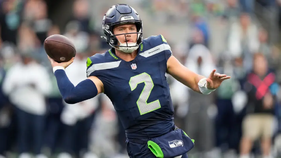 Drew Lock será titular con Seahawks ante lesión de Sam Darnold en la Semana 2