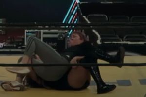 ¿Adiós transmisiones de futbol? Marion Reimers incursionó en la lucha libre