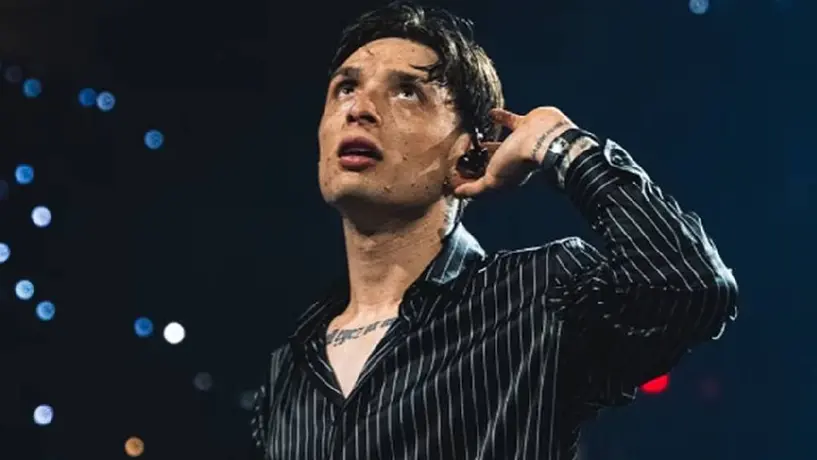 Peso Pluma estalla contra el dueño del recinto en pleno concierto de EE.UU: "Un mexicano se respeta"