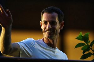 El emotivo homenaje a Andy Murray tras quedar eliminado en dobles en Wimbledon