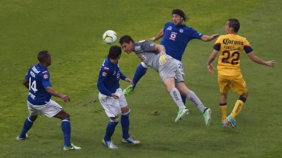 Moisés Muñoz manda mensaje a quiénes dicen que fue autogol de Alejandro Castro en la Final de 2013