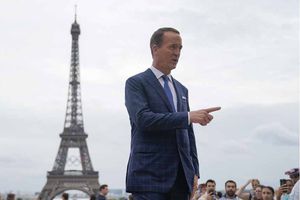 Peyton Manning demuestra siempre estar preparado, ahora como comentarista en París 2024
