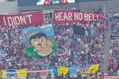 Aficionados de Colorado Rapids muestra tifo de South Park en partido de la MLS