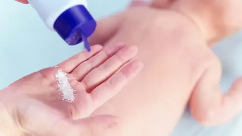 ¡Cuidado! La OMS declara el talco como un producto probablemente cancerígeno