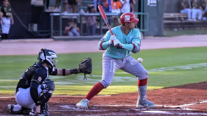 Robinson Canó y Japhet Amador 'macanean' a los Tigres y se llevan la serie