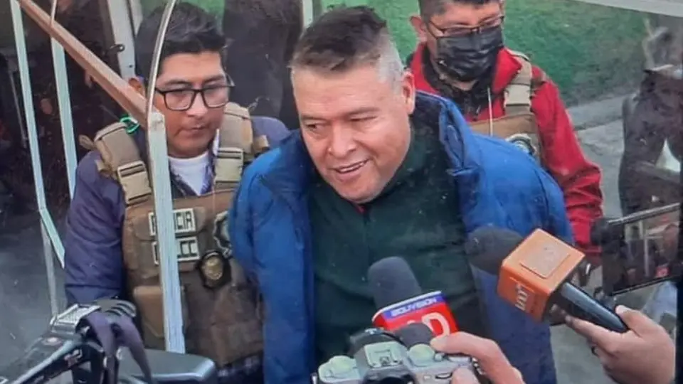 Ordenan prisión en penal de máxima seguridad a militar implicado en golpe de Estado en Bolivia