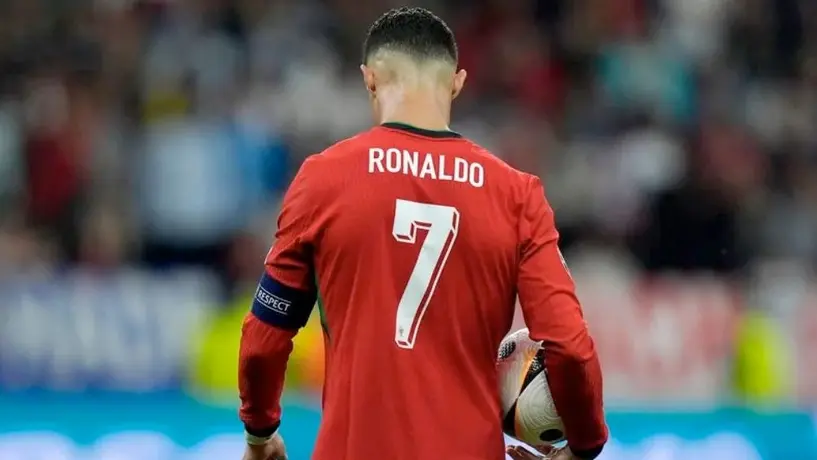 ¡Sonríe el balón! Cristiano Ronaldo asegura su continuidad con la Selección de Portugal