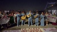 VIDEO: Celebran con serenata desde Nueva York cumpleaños de Claudia Sheinbaum por su cumpleaños 62