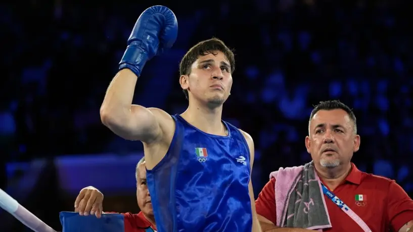 Mauricio Sulaimán advierte a Marco Verde sobre el boxeo profesional: “La fama es muy peligrosa”