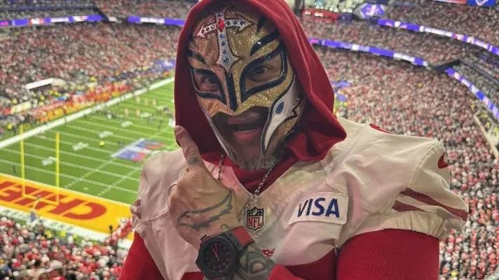 “Lo que más me importa y esa es mi máscara”: Rey Mysterio dispuesto a exponer su máscara ante Dominik