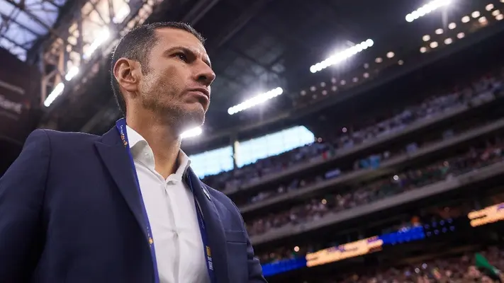 Jaime Lozano niega que quiera renunciar al Tri y ve como una oportunidad el duelo frente a Brasil