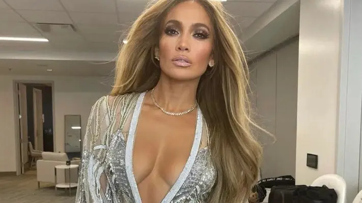 Jennifer López reaparece en redes sociales tras solicitar divorcio de Ben Affleck