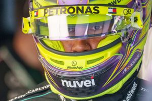Hamilton domina las Libres 3 y se ilusiona en Canadá; Checo Pérez finalizó noveno