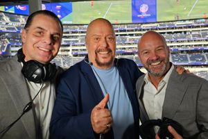 ¡No son enemigos! Christian Martinoli y Luis García se reencuentran con el 'Perro' Bermúdez