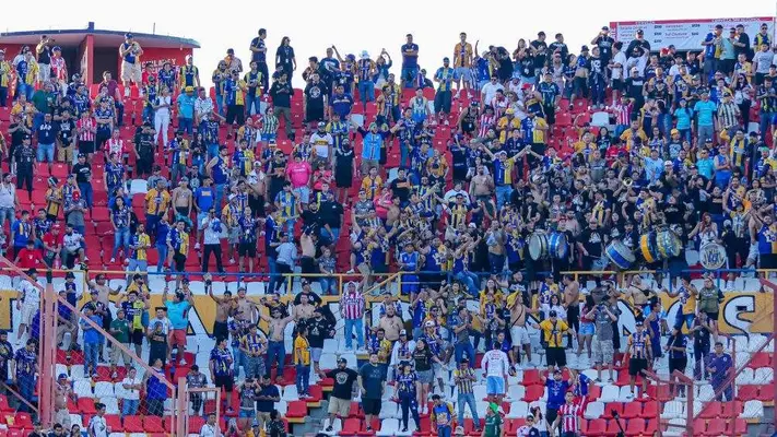 Atlético de San Luis prohibirá el acceso de su porra tras incidentes ante América