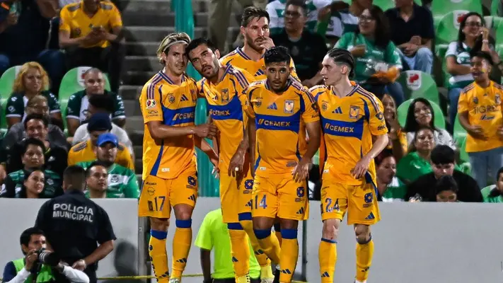 Tigres vence a Santos Laguna en su visita a la Comarca y es líder momentáneo