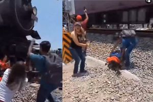 VIDEO: Fallece mujer por tomarse selfie en el último recorrido de la locomotora ‘La Emperatriz’