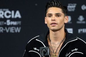 Ryan García ha sido internado para tratar problemas de drogadicción, reveló De La Hoya