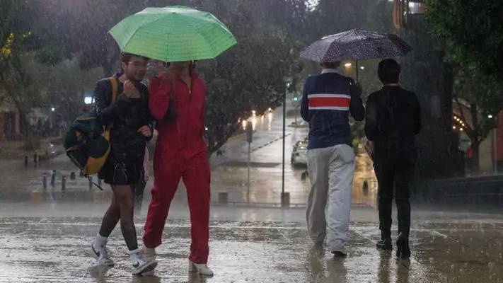 Hoy 25 de junio: Se pronostican lluvias con descarga eléctrica y caída de granizo para la Ciudad de México