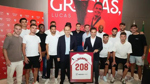 Lucas Ocampos en la despedida con Sevilla: “Me voy a Rayados para seguir compitiendo”