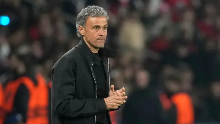 Luis Enrique carga contra reportero: 'No sabes ni cuántos equipos hay en la Champions'