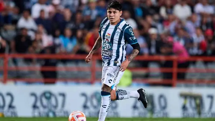 'Ninguna indisciplina de la Chofis, no es tomado en cuenta por algo de sobrepeso', Armando Martínez