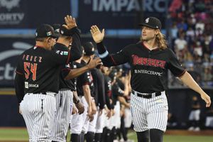 En duelo de remontadas, Guerreros se lleva el Juego 3 y pone a Diablos sobre las cuerdas