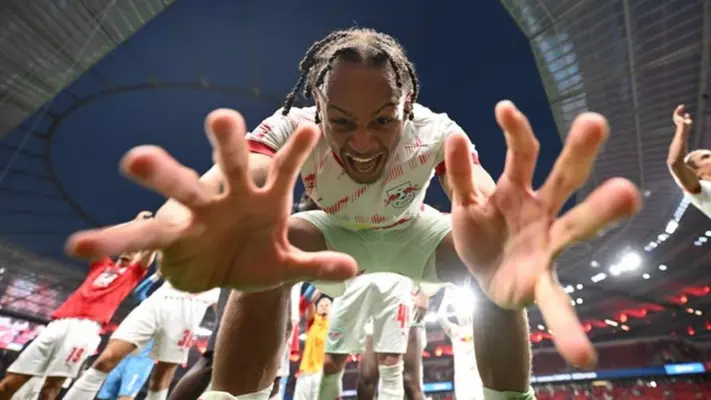 El Leverkusen cae ante el Leipzig y pierde el invicto de 15 meses en la Bundesliga