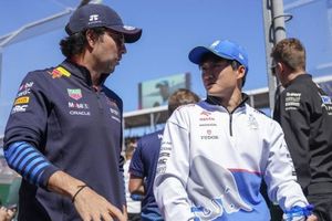 Checo Pérez responde a la postulación de Yuki Tsunoda sobre su asiento en Red Bull