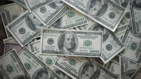 ¿Comprarás dólares? Así amanece el peso este viernes 21 de junio