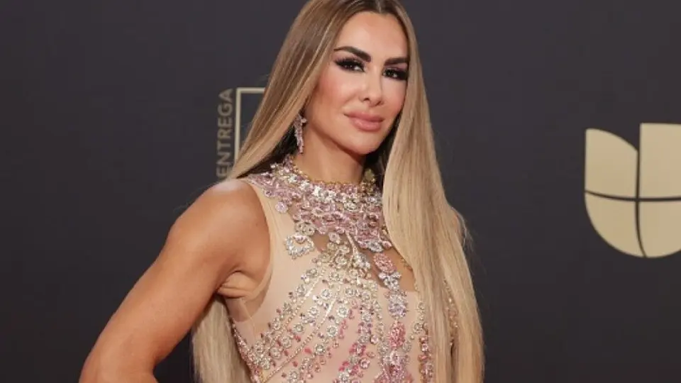 Ninel Conde aparentemente se ha hecho nuevos arreglos y sus fans ya no la reconocen