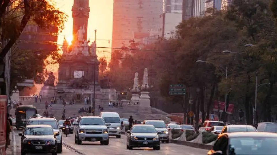 Hoy No Circula: Evita multas y checa cuáles vehículos deben descansar