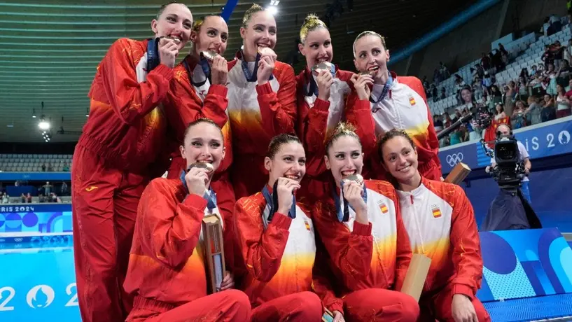 Nadadoras españolas durmieron en sótano tras ganar bronce en París 2024