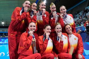 Nadadoras españolas durmieron en sótano tras ganar bronce en París 2024