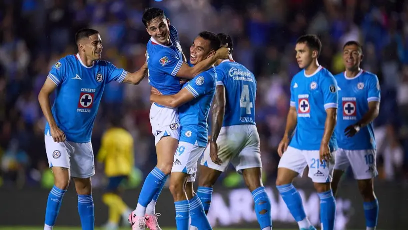 Cruz Azul, líder del Apertura, es uno de los más rezagados en la regla 20/11
