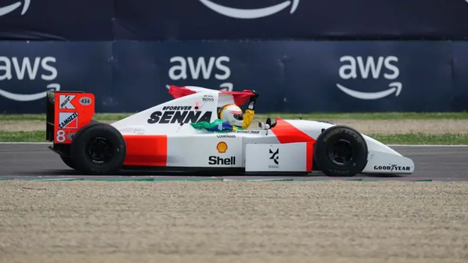 ¡A la leyenda! Vettel rindió homenaje a Ayrton Senna previo al GP de Emilia-Romagna