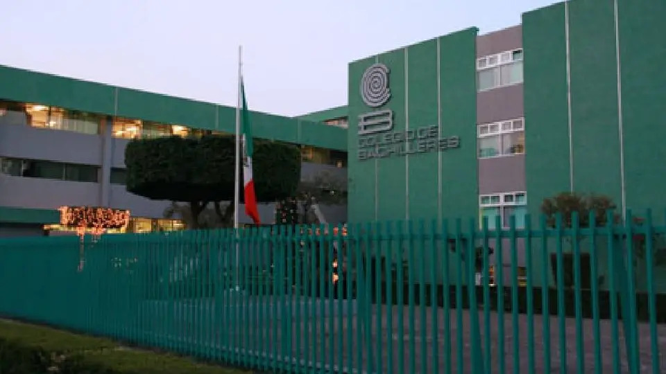 Muere alumno de 15 años en su primer día de clases en el Colegio de Bachilleres 5 Satélite