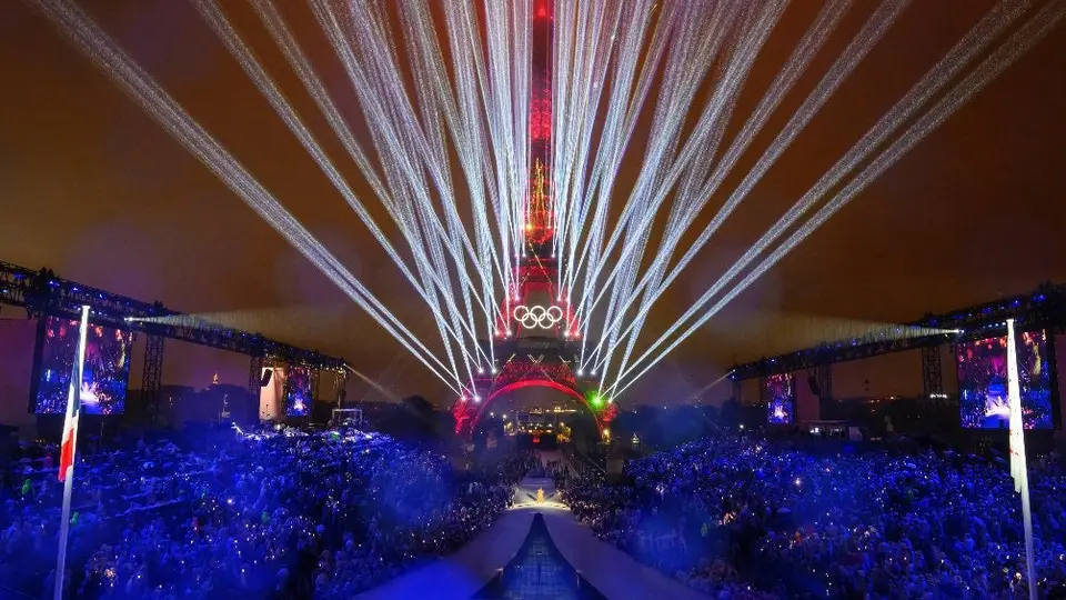Fiscalía de París inicia investigación por amenazas de muerte al director de la Inauguración de París 2024