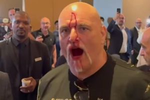 Papá de Tyson Fury da cabezazo a miembro del equipo Usyk previo a la pelea del sábado