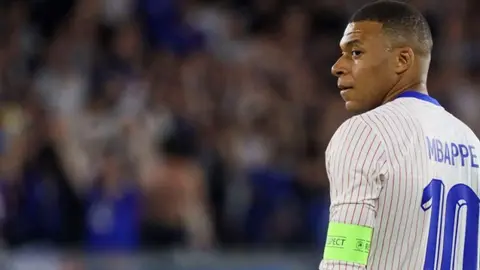 Prensa francesa reporta que Kylian Mbappé estará listo para la Eurocopa 2024