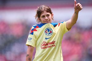 Nicki Hernández presume al América en sus vacaciones con tremendo gesto y enamora a la afición